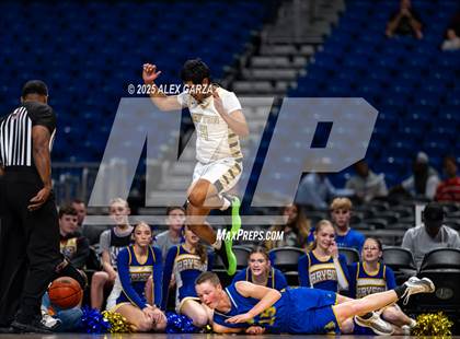 Thumbnail 3 in Jayton vs. Bryson (UIL 1A Basketball Division II Final) photogallery.