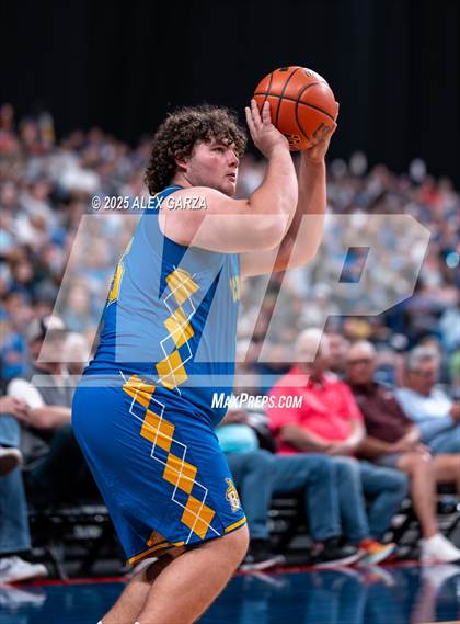 Thumbnail 2 in Jayton vs. Bryson (UIL 1A Basketball Division II Final) photogallery.
