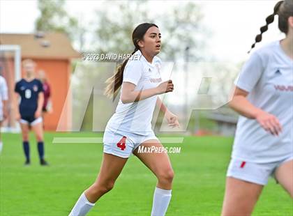 Thumbnail 2 in Dakota Ridge vs Grand Junction ( CHSAA 4A Playoff Round Two) photogallery.