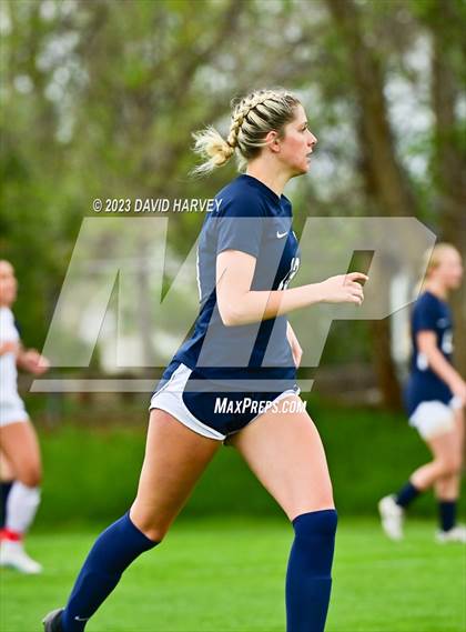 Thumbnail 2 in Dakota Ridge vs Grand Junction ( CHSAA 4A Playoff Round Two) photogallery.