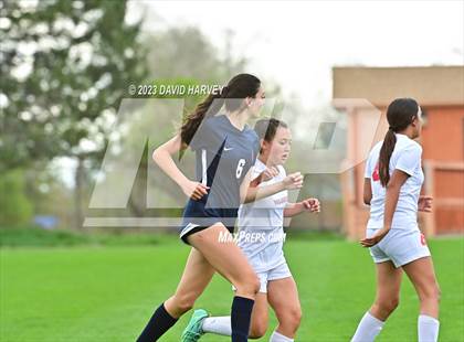 Thumbnail 2 in Dakota Ridge vs Grand Junction ( CHSAA 4A Playoff Round Two) photogallery.