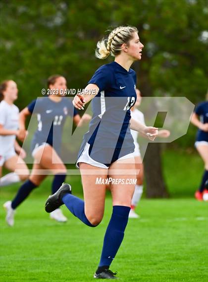 Thumbnail 2 in Dakota Ridge vs Grand Junction ( CHSAA 4A Playoff Round Two) photogallery.