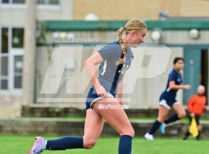 Thumbnail 1 in Dakota Ridge vs Grand Junction ( CHSAA 4A Playoff Round Two) photogallery.