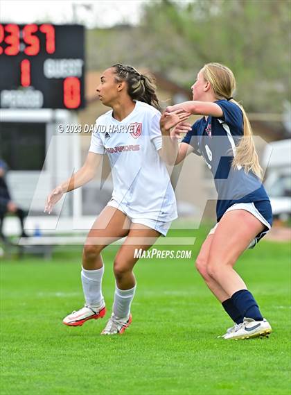 Thumbnail 2 in Dakota Ridge vs Grand Junction ( CHSAA 4A Playoff Round Two) photogallery.