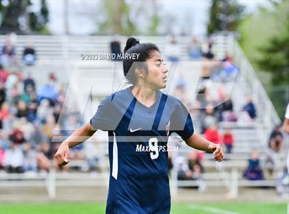 Thumbnail 2 in Dakota Ridge vs Grand Junction ( CHSAA 4A Playoff Round Two) photogallery.