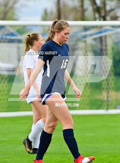 Thumbnail 1 in Dakota Ridge vs Grand Junction ( CHSAA 4A Playoff Round Two) photogallery.