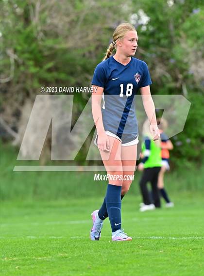 Thumbnail 2 in Dakota Ridge vs Grand Junction ( CHSAA 4A Playoff Round Two) photogallery.
