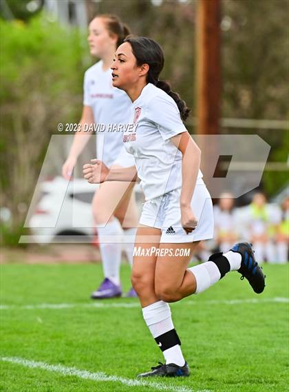 Thumbnail 2 in Dakota Ridge vs Grand Junction ( CHSAA 4A Playoff Round Two) photogallery.