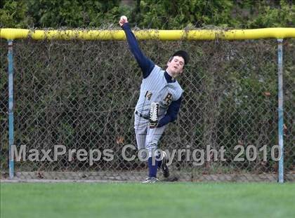 Thumbnail 2 in Sutherland @ Irondequoit photogallery.