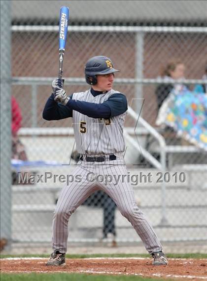 Thumbnail 3 in Sutherland @ Irondequoit photogallery.
