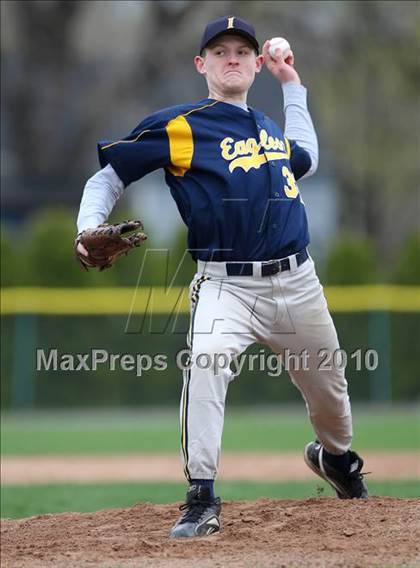 Thumbnail 1 in Sutherland @ Irondequoit photogallery.
