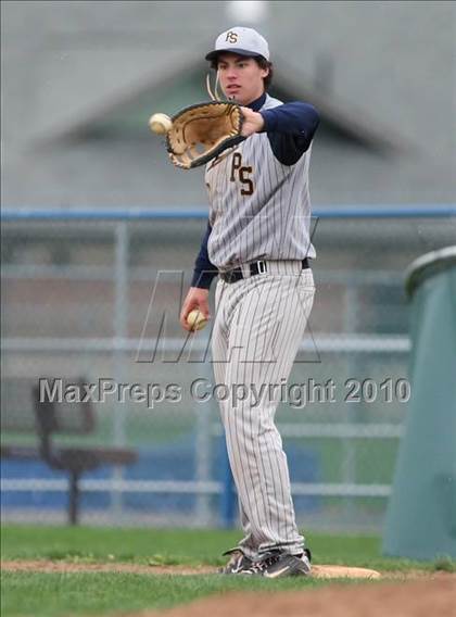 Thumbnail 3 in Sutherland @ Irondequoit photogallery.