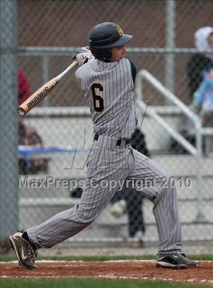 Thumbnail 3 in Sutherland @ Irondequoit photogallery.