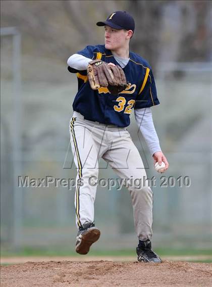 Thumbnail 1 in Sutherland @ Irondequoit photogallery.
