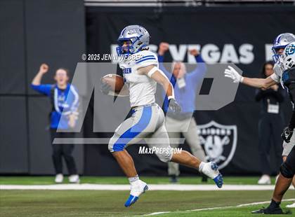 Thumbnail 2 in McQueen vs. Pinecrest Academy Sloan Canyon (NIAA 4A Final) photogallery.