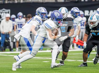 Thumbnail 3 in McQueen vs. Pinecrest Academy Sloan Canyon (NIAA 4A Final) photogallery.