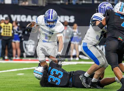 Thumbnail 3 in McQueen vs. Pinecrest Academy Sloan Canyon (NIAA 4A Final) photogallery.