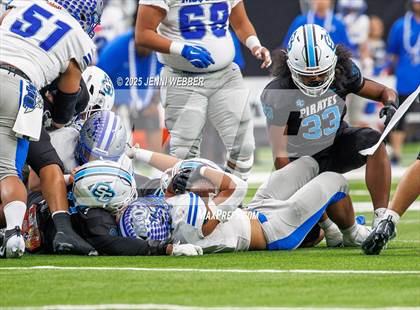 Thumbnail 3 in McQueen vs. Pinecrest Academy Sloan Canyon (NIAA 4A Final) photogallery.