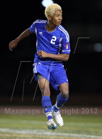 Thumbnail 2 in Smoky Hill vs. Cherry Creek (CHSAA 5A Semifinal) photogallery.