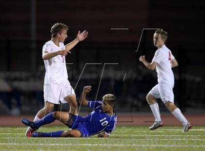Thumbnail 2 in Smoky Hill vs. Cherry Creek (CHSAA 5A Semifinal) photogallery.