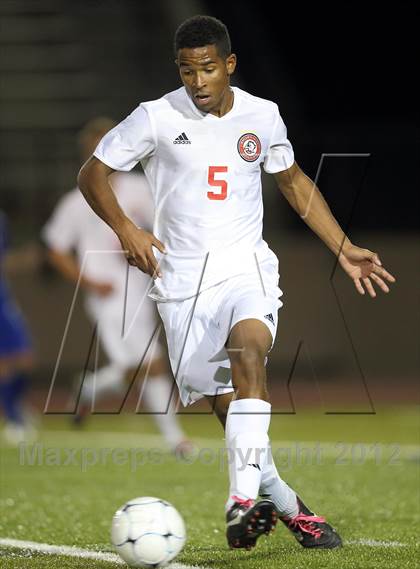 Thumbnail 2 in Smoky Hill vs. Cherry Creek (CHSAA 5A Semifinal) photogallery.