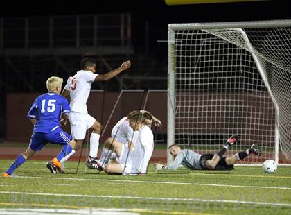 Thumbnail 3 in Smoky Hill vs. Cherry Creek (CHSAA 5A Semifinal) photogallery.