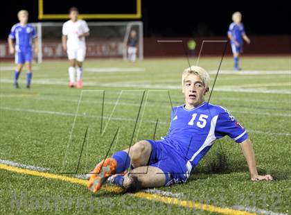 Thumbnail 3 in Smoky Hill vs. Cherry Creek (CHSAA 5A Semifinal) photogallery.