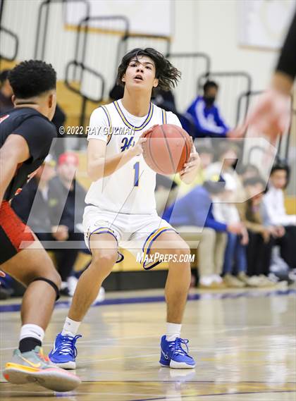 Thumbnail 1 in Merced @ Clovis photogallery.