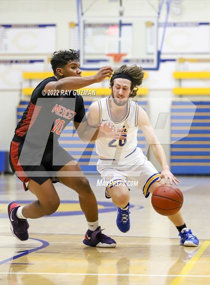 Thumbnail 2 in Merced @ Clovis photogallery.