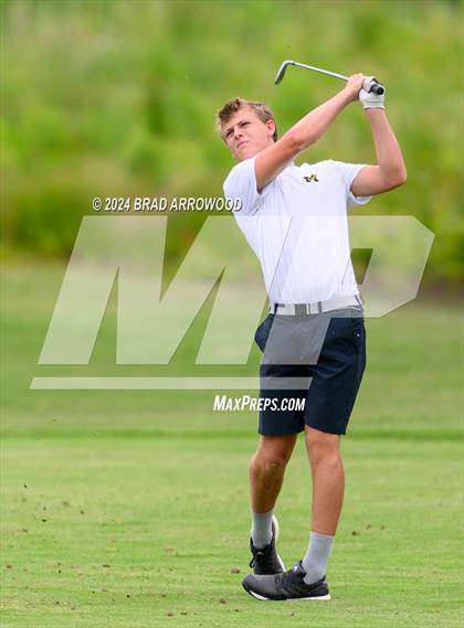 Thumbnail 3 in NCHSAA 2A Final (Day 1) photogallery.