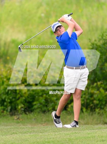 Thumbnail 1 in NCHSAA 2A Final (Day 1) photogallery.