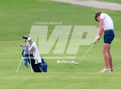 Thumbnail 2 in NCHSAA 2A Final (Day 1) photogallery.