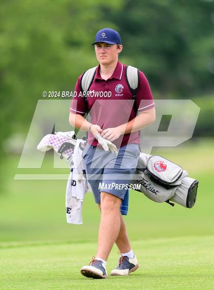 Thumbnail 2 in NCHSAA 2A Final (Day 1) photogallery.