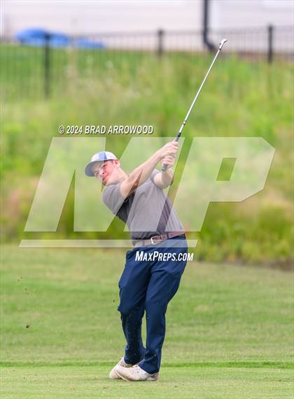 Thumbnail 3 in NCHSAA 2A Final (Day 1) photogallery.