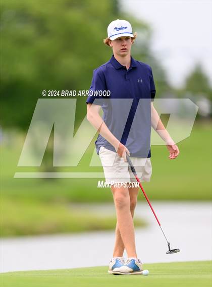 Thumbnail 1 in NCHSAA 2A Final (Day 1) photogallery.