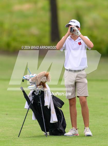Thumbnail 1 in NCHSAA 2A Final (Day 1) photogallery.