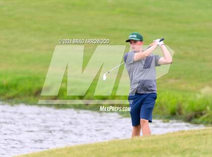 Thumbnail 3 in NCHSAA 2A Final (Day 1) photogallery.