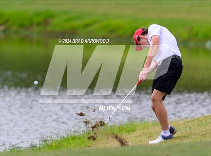 Thumbnail 2 in NCHSAA 2A Final (Day 1) photogallery.