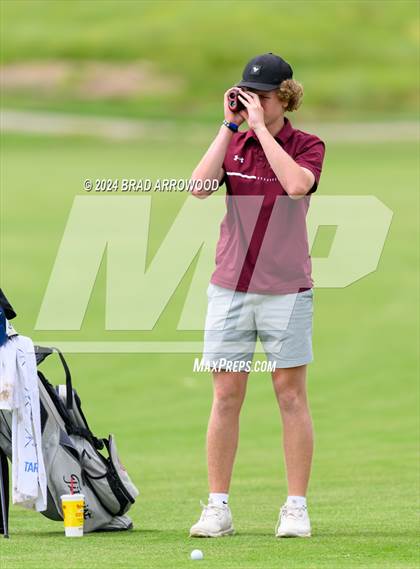 Thumbnail 1 in NCHSAA 2A Final (Day 1) photogallery.