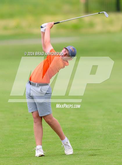 Thumbnail 1 in NCHSAA 2A Final (Day 1) photogallery.