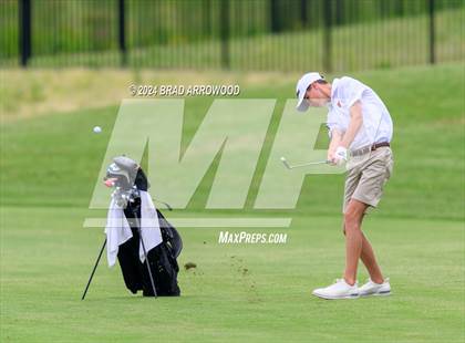 Thumbnail 1 in NCHSAA 2A Final (Day 1) photogallery.