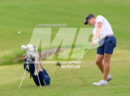 Thumbnail 2 in NCHSAA 2A Final (Day 1) photogallery.