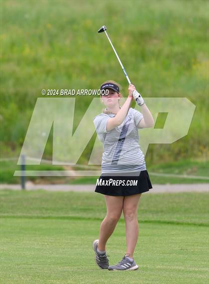 Thumbnail 2 in NCHSAA 2A Final (Day 1) photogallery.