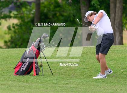 Thumbnail 2 in NCHSAA 2A Final (Day 1) photogallery.