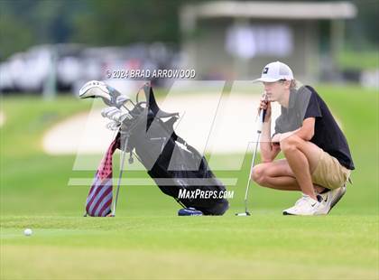 Thumbnail 2 in NCHSAA 2A Final (Day 1) photogallery.