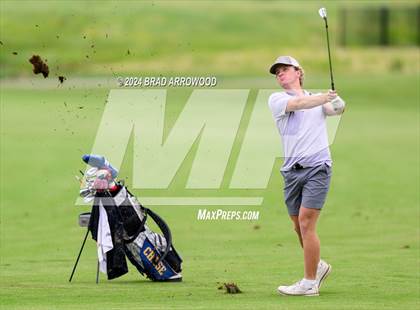 Thumbnail 2 in NCHSAA 2A Final (Day 1) photogallery.