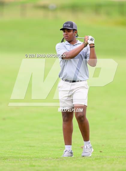 Thumbnail 1 in NCHSAA 2A Final (Day 1) photogallery.