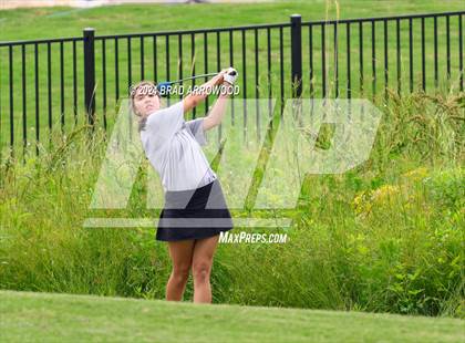 Thumbnail 1 in NCHSAA 2A Final (Day 1) photogallery.