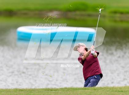 Thumbnail 2 in NCHSAA 2A Final (Day 1) photogallery.