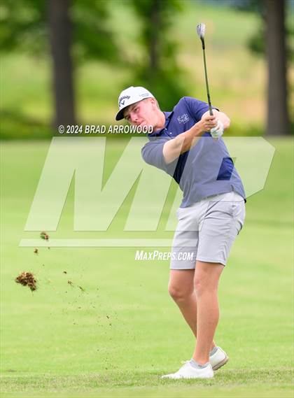 Thumbnail 2 in NCHSAA 2A Final (Day 1) photogallery.